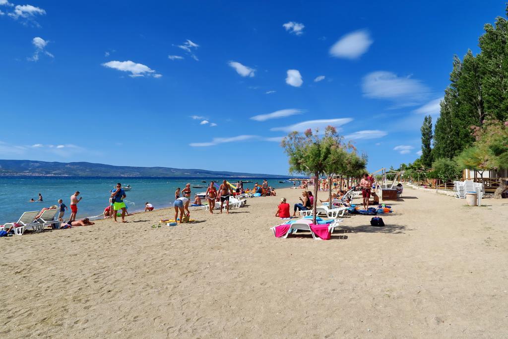 Camping Almissa Omis Exterior photo